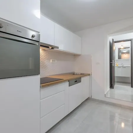 3m - One Bedroom